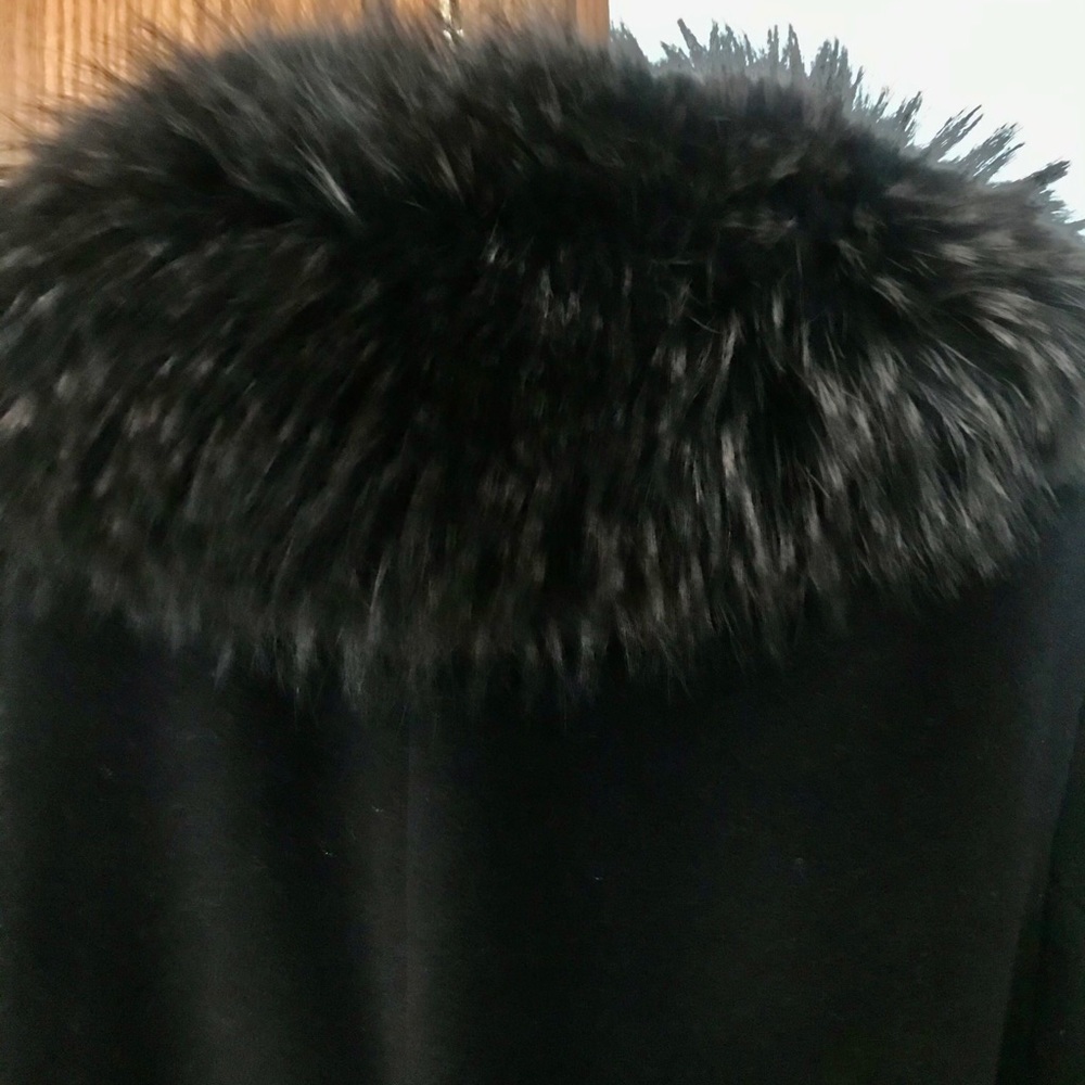 DONCASTER COAT LARGE FOX COLLAR LADIES SIZE XL - Picture 7 of 13